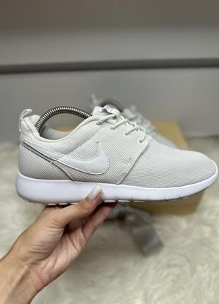 Кросівки nike