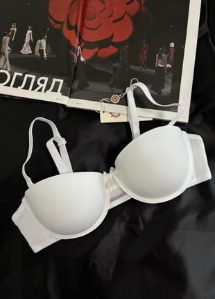 Бюстгальтер