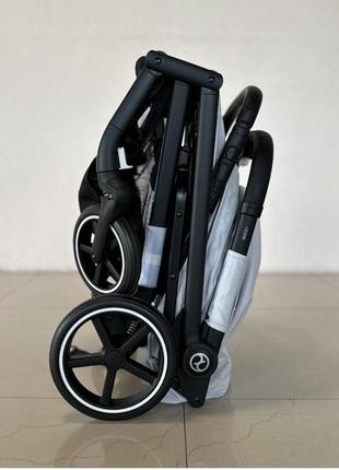 Прогулочная коляска cybex beezy 2024 цвет fog grey с бампером