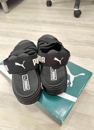 Босоніжки puma