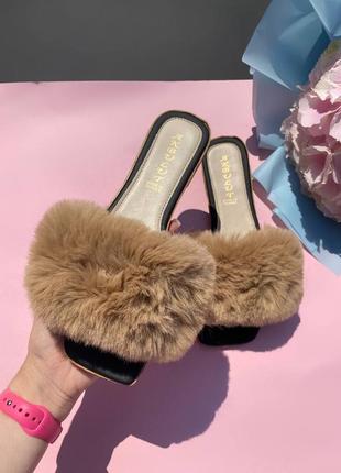 Шлепанцы с мехом
