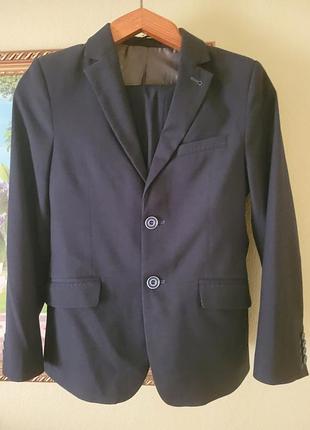 Костюм школный р.146