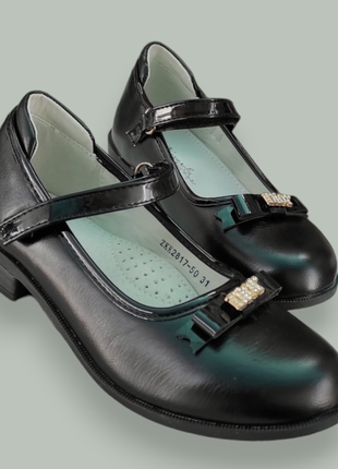 Уценка черные туфли для девочки на каблуке на узкую стопу на каблуке 5