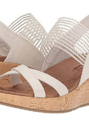 Sketchers,босоножки р.39-40