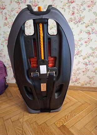 Автокресло chicco grow up