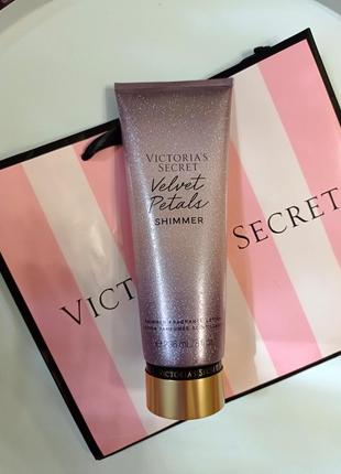 Velvet petals shimmer - парфюмированный лосьон для тела с шиммером victoria’s secret, 236 мл