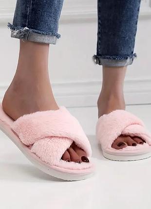 Повсякденні плюшеві тапочки домашні світло рожеві