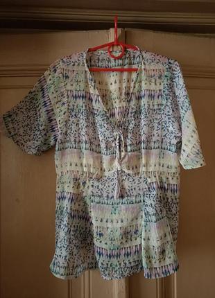 Легкая блузка интересный принт