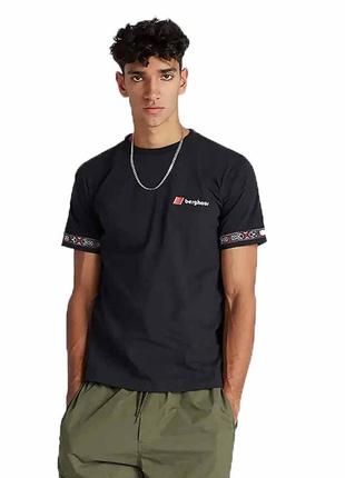 Berghaus футболка новая с бирками в цветах украинской вышиванки