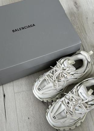 Balenciaga track (оригинал)