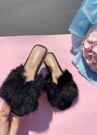 Шлепанцы с мехом