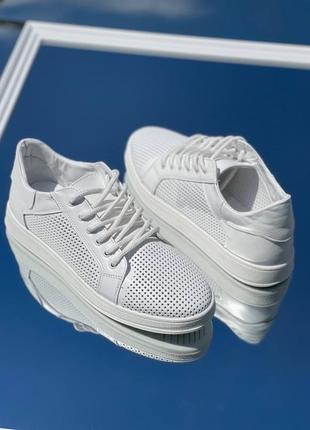 В наявності ціна знижена 💥 акція сліпони / кеди натур шкіра перфорація білі 28 см 28,5 см