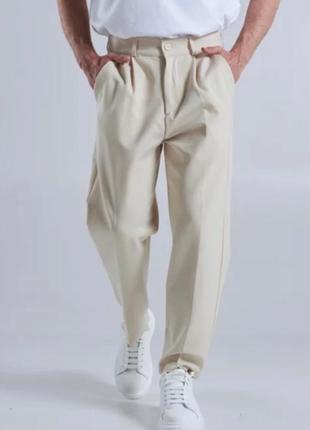 Чоловічі классичні  брюки брюки беж молочні  бренд тренд мода