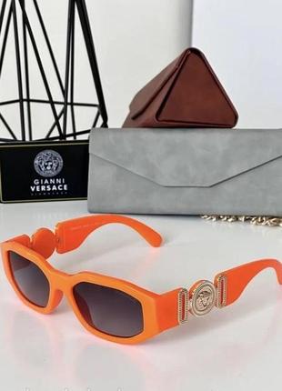 Versace жіночі сонцезахисні окуляри помаранчеві