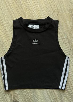 Жіночий кроп топ adidas