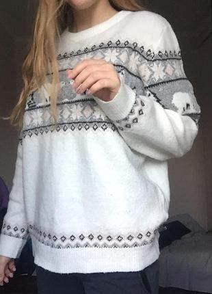 Теплий дуже приємний до тіла светр