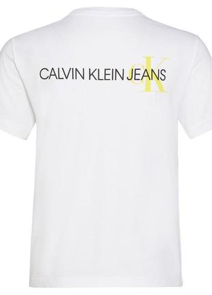 Футболка calvin klein д 74 ш 54 плечи 46 рукав ви плеча 21