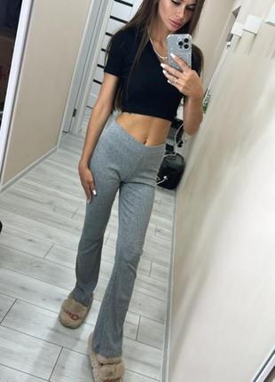 Спортивные лосины клеш