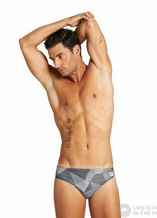Мужские плавки брифы arena striped geo brief black-multi
