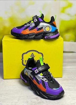 Кросівки дитячі