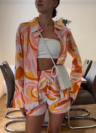 Літній яскравий костюм від mango