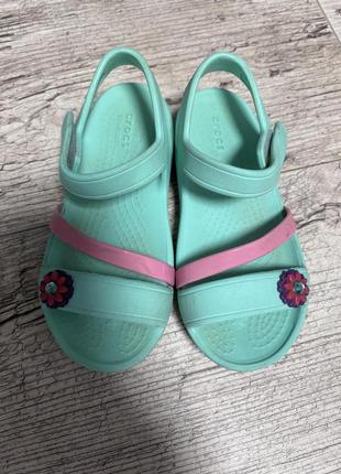 Босоніжки crocs