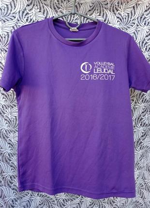 Футболка для спорта