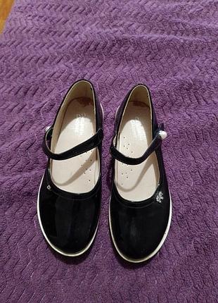 Туфли для школы