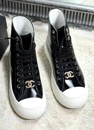 Кеды женские кожаные лаковые черные высокие брендовые