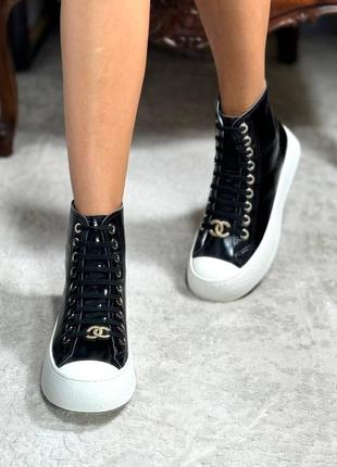 Кеды женские кожаные лаковые черные высокие брендовые