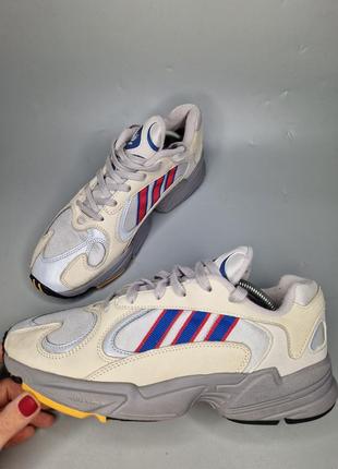 Классные кроссовки influence adidas yung