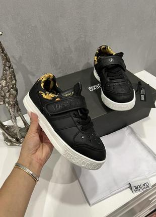 Кеди versace