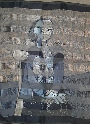 Платок с картиной пикассо