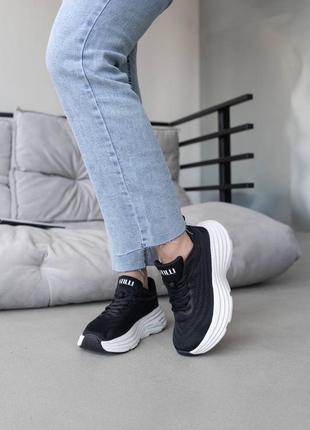 Легкие и удобные женские кроссовки / демисезонные / весенние, летние, осенние / текстиль, сетка / белые, черные, серые