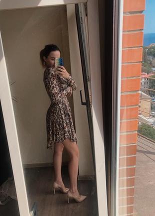 Стильное платье с пышной юбкой