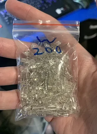 Светодиоды белые яркие 200 шт.