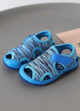 Капці босоніжки сандалі босоножки сандали закритий носочок в садочок 26розмір