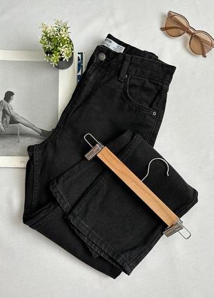 Черные базовые джинсы трубы прямого кроя bershka straight2 фото