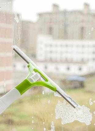 Щетка для мытья окон скребок с распылителем окномойка 200 мл