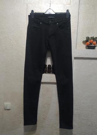 Джинсы uniqlo
