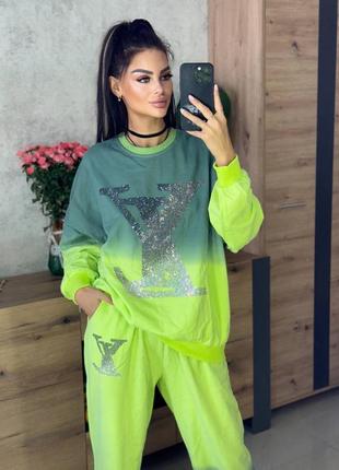 Спортивний костюм в стилі louis vuitton