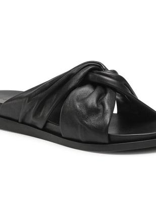 Женские кожаные шлепанцы gino rossi