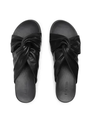 Женские кожаные шлепанцы gino rossi