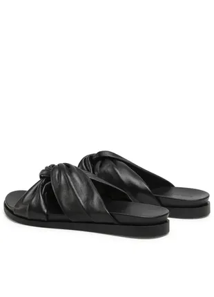 Женские кожаные шлепанцы gino rossi