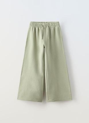 116 / 122 см  нові фірмові джогери спортивні штани спортивки теплі тринитка зара zara