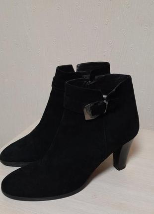 Шикарні черевики з натуральної замші cinzia valle vero cuoio made in italy, 💯 оригінал