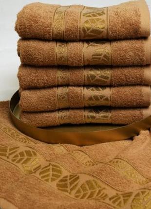 Полотенца лицевые и банные махровые
