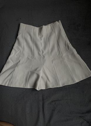 Классические шорты zara