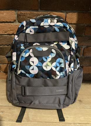 Фирменный наплечник donau