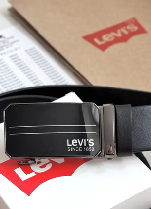 Чоловічий ремінь levis чорний з пряжкою автомат на подарунок